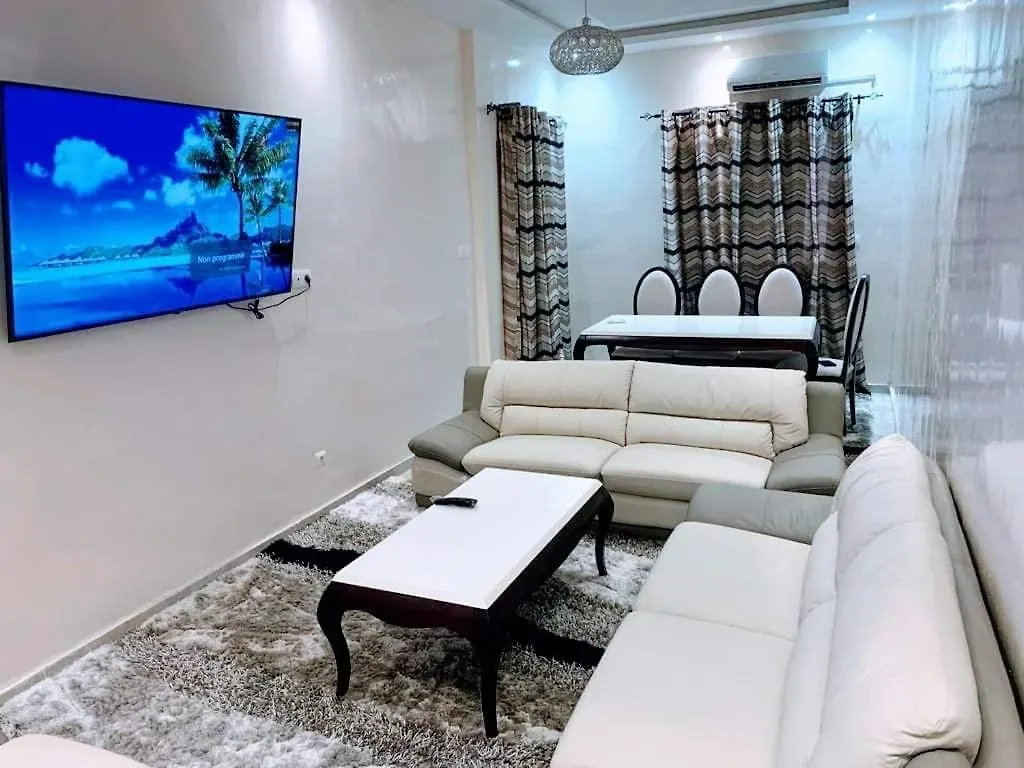 Appartement De Reve. Dakar 0*,